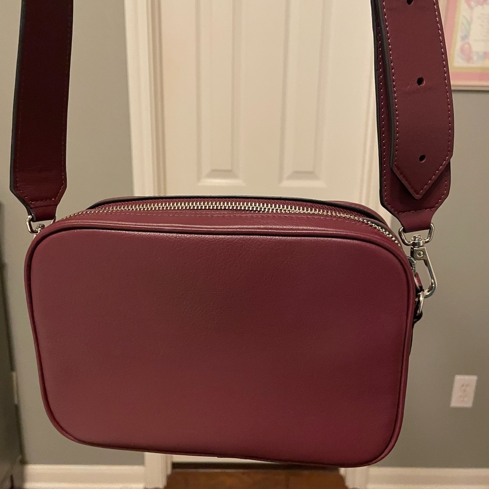 Meadow Double Zip crossbody handbag